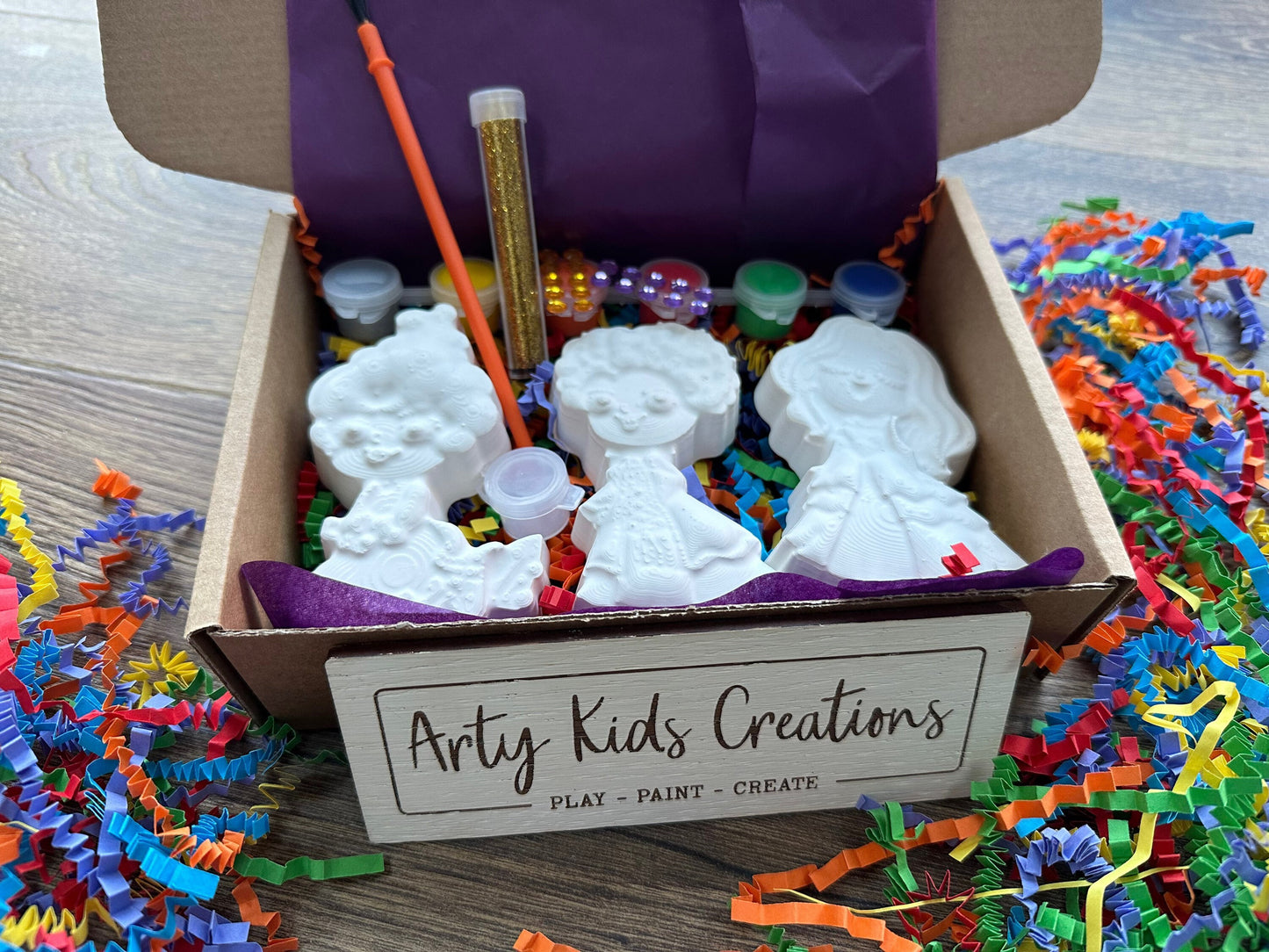 Paint Your Own Hocus Pocus ~ Craft Kit ~ Party Pack ~ Kids Craft Set  ~ Rainy Day Activity~ Winifred~ Sarah~ Mary~ Sanderson Sisters