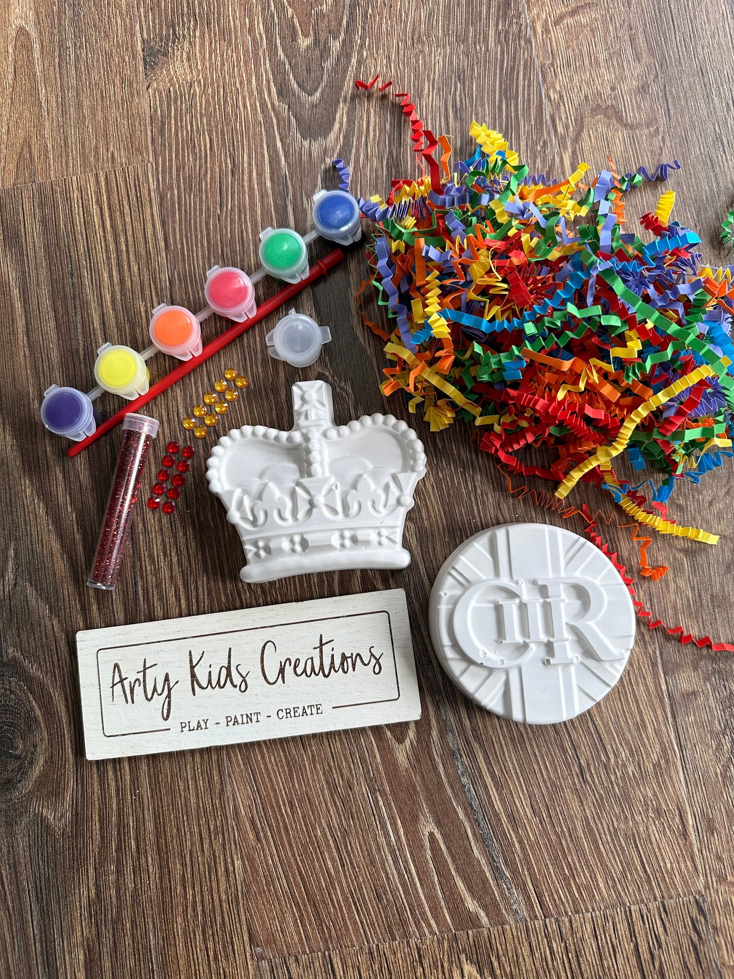 Paint Your Own Coronation Craft Set~ King Charles ~ Craft Kit ~ Hobby