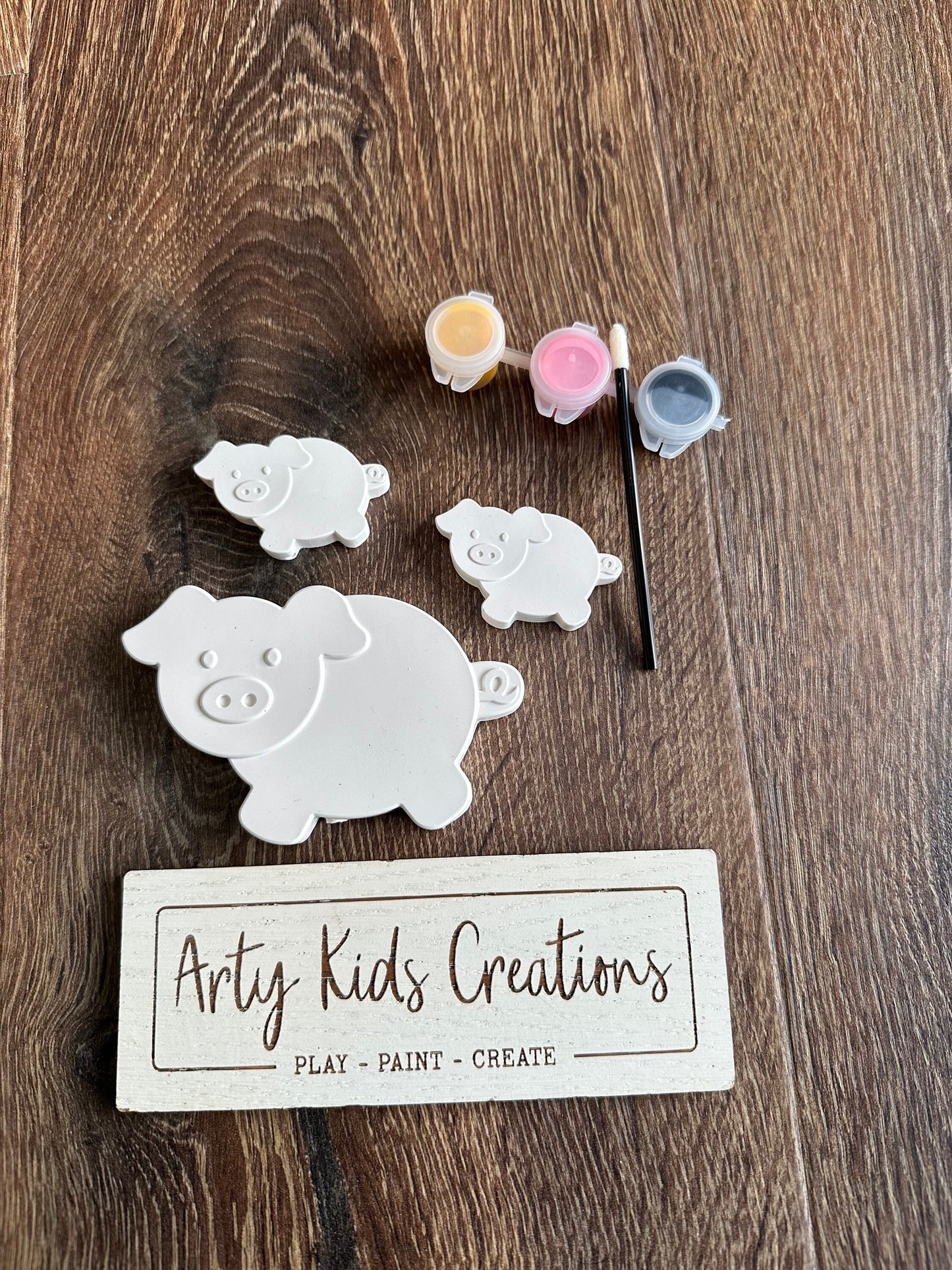 Paint Your Own Pig Craft Set ~ Craft Kit~ Pocket Money Crafts ~ Rainy Day Activity~ Party Favours ~ Gift